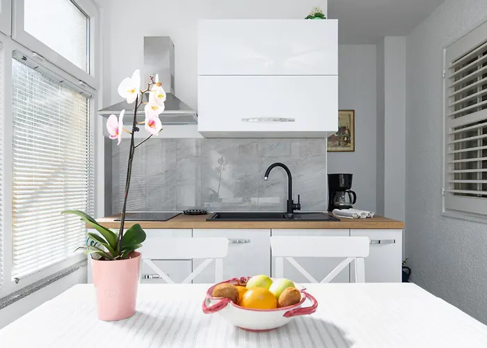 Ivan Апартаменты *